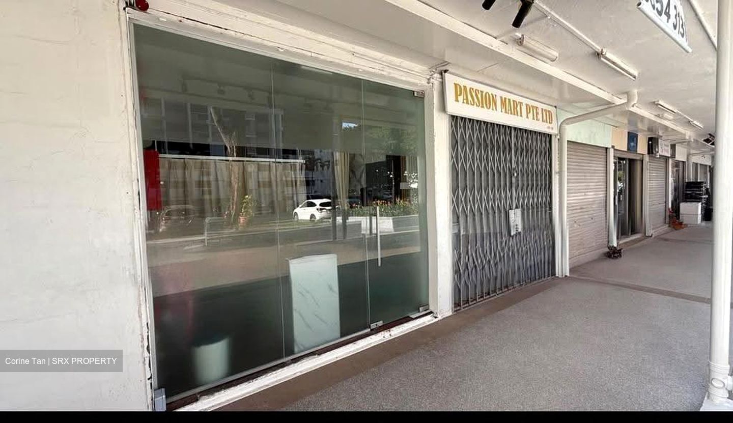 Rumah Tinggi View (D3), Shop House #638530511